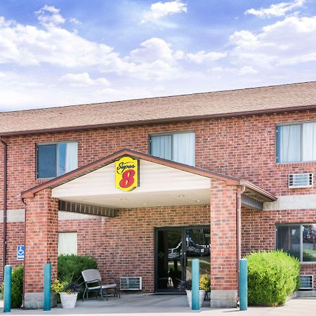 Super 8 By Wyndham Chanute Ngoại thất bức ảnh
